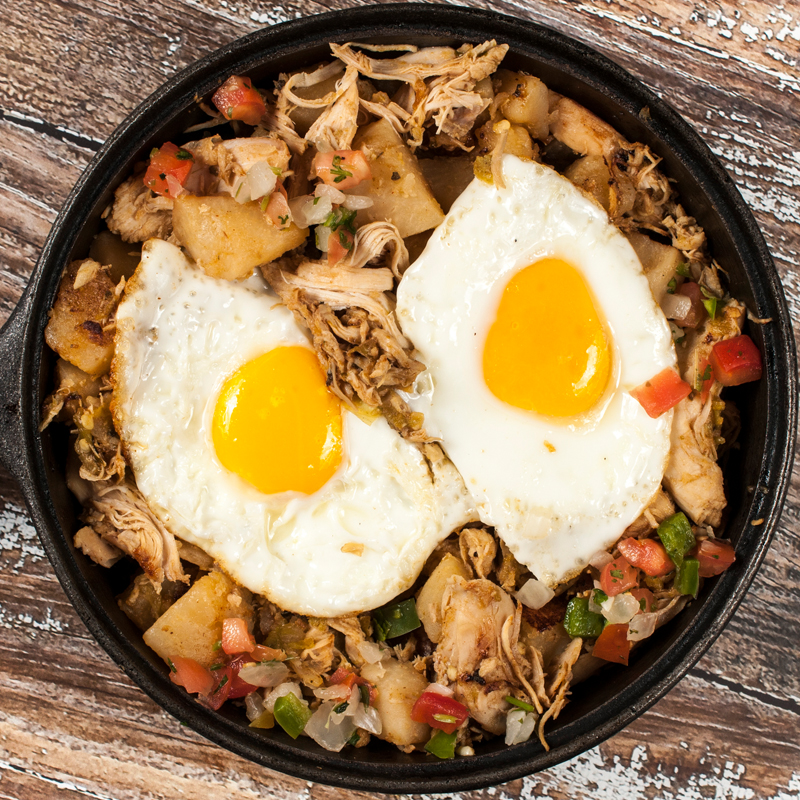 CHICKEN & GREEN CHILE HASH